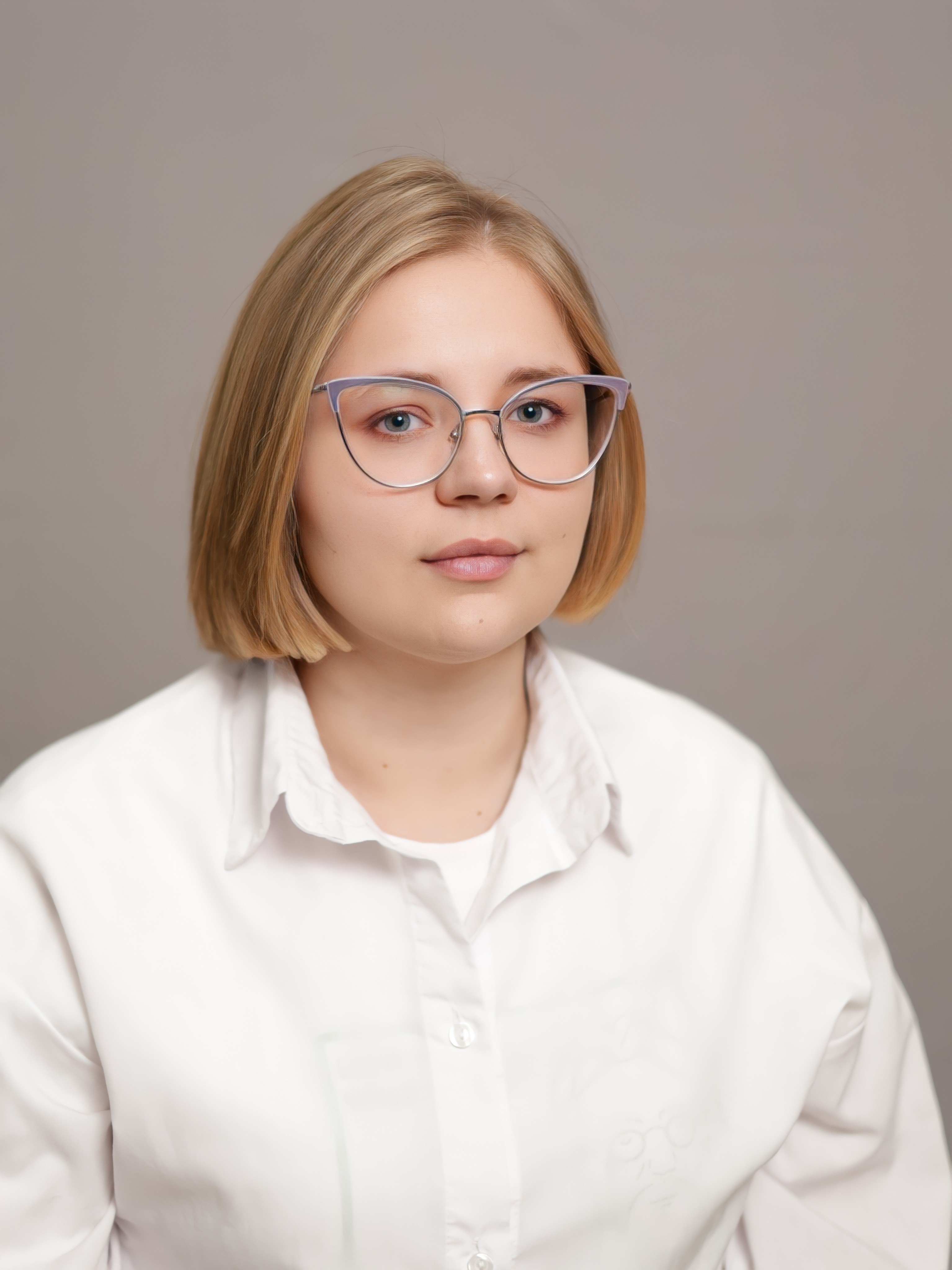 Кучмеева Яна Андреевна.