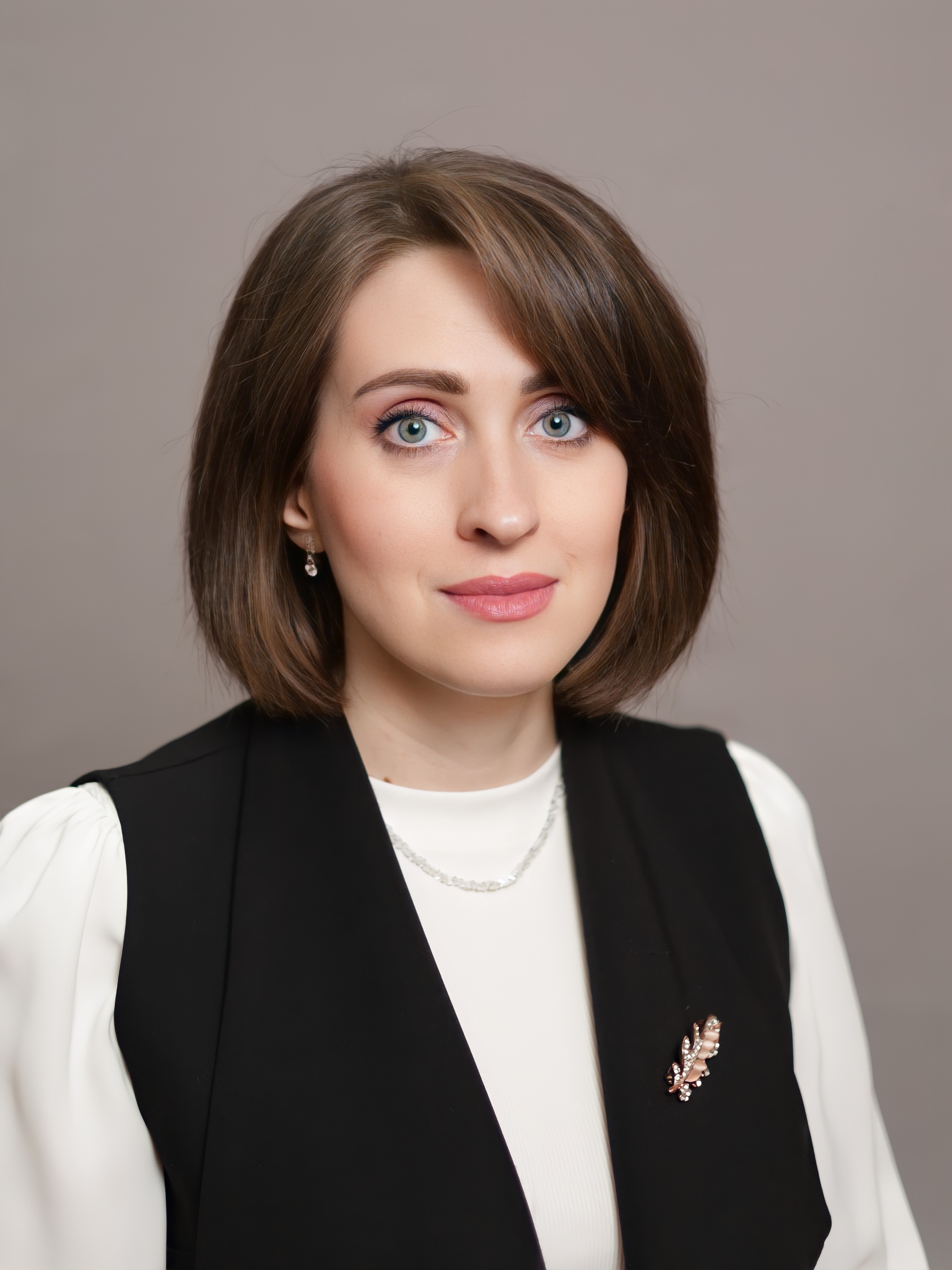 Полякова Юлия Владимировна.